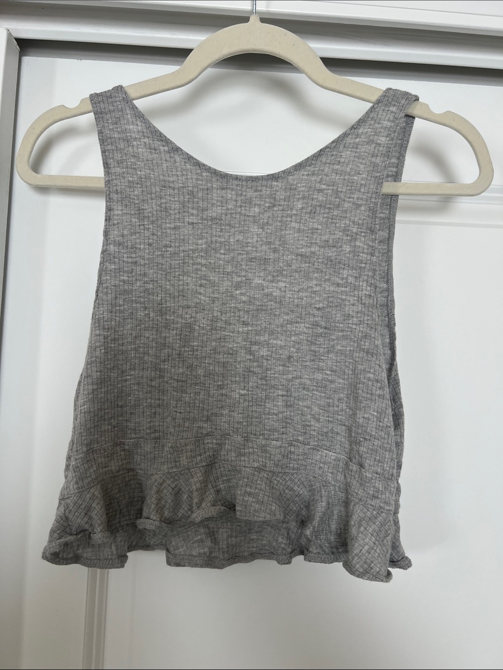 Intimately Free People Ribbed Light Gray Ruffle-Hem Crop Tank